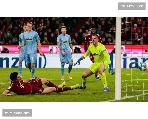 弗赖堡主场龙属性未能延续，面对拜仁高位压迫出球困难